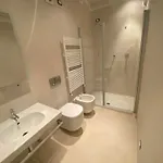 Lounge & Pool * Στρέσα