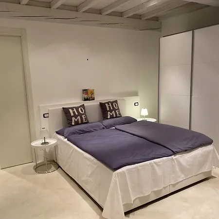 Lounge & Pool Stresa