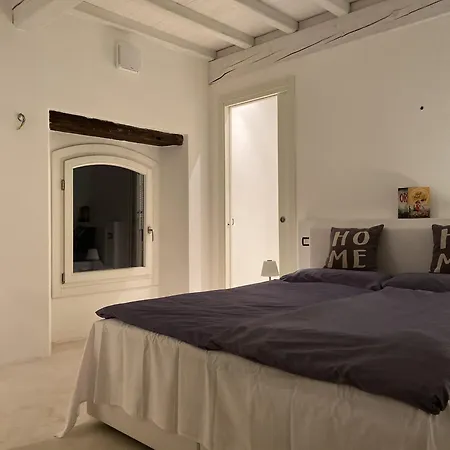 Lounge&pool * Stresa